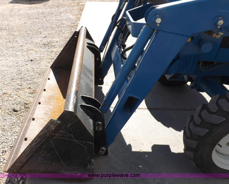 image for item F6236 Ford New Holland 1920SSS 4WD tractor