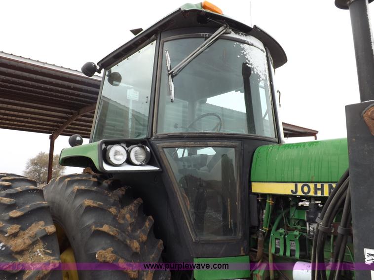 image for item F6240 1985 John Deere 4650 tractor