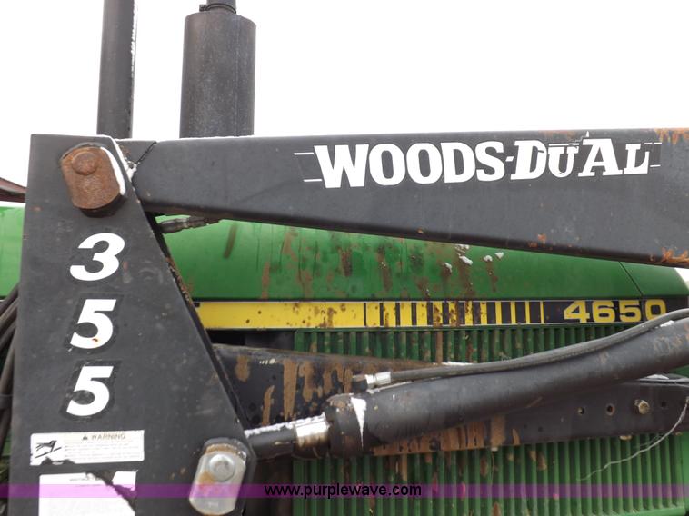 image for item F6240 1985 John Deere 4650 tractor