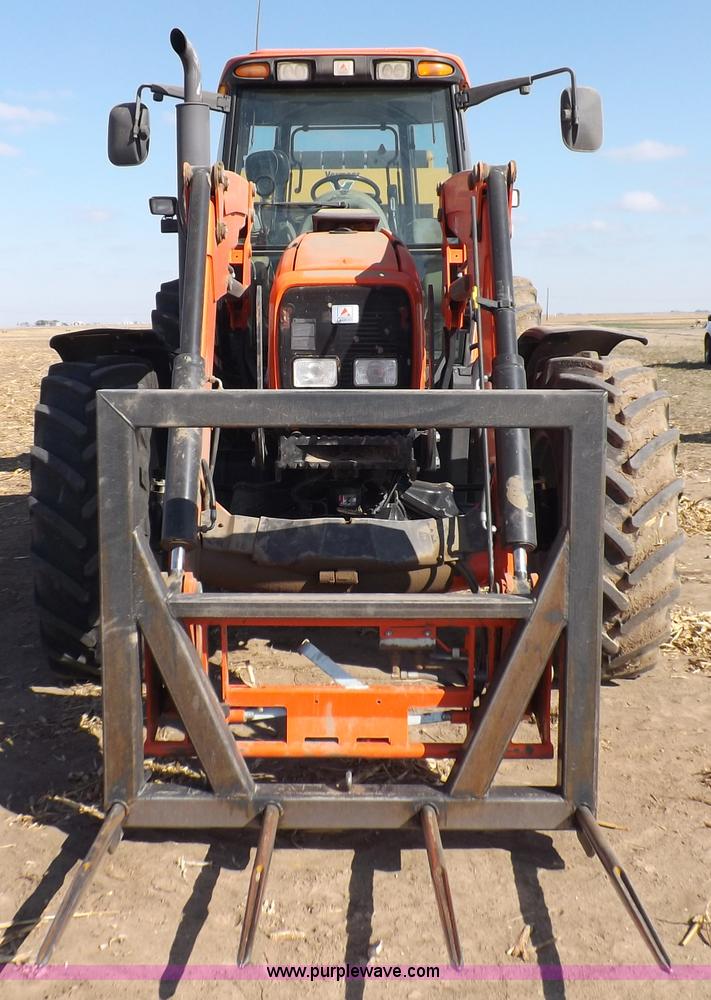 image for item F6241 2004 AGCO RT120A MFWD tractor