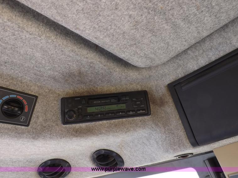 image for item F6241 2004 AGCO RT120A MFWD tractor