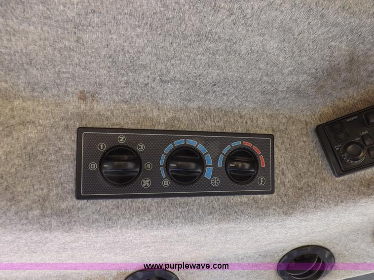 image for item F6241 2004 AGCO RT120A MFWD tractor