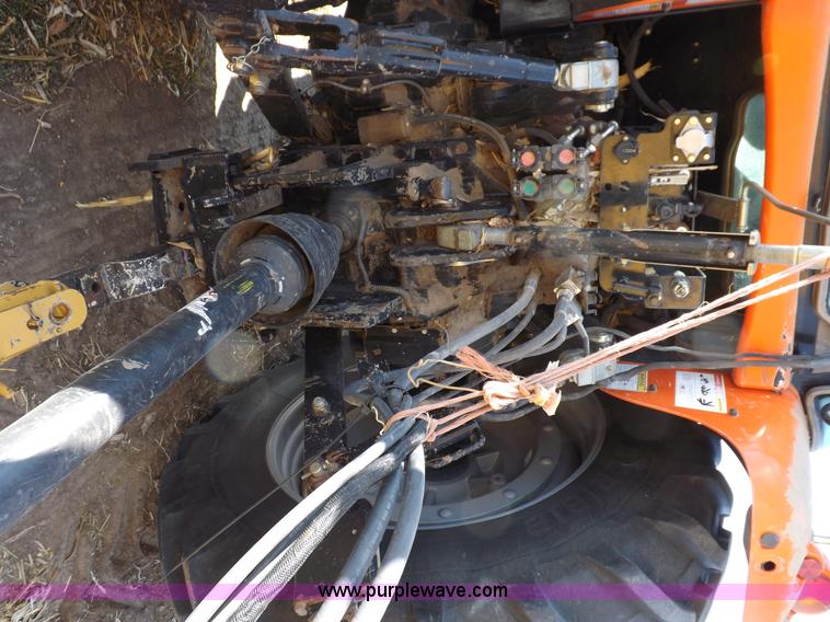 image for item F6241 2004 AGCO RT120A MFWD tractor