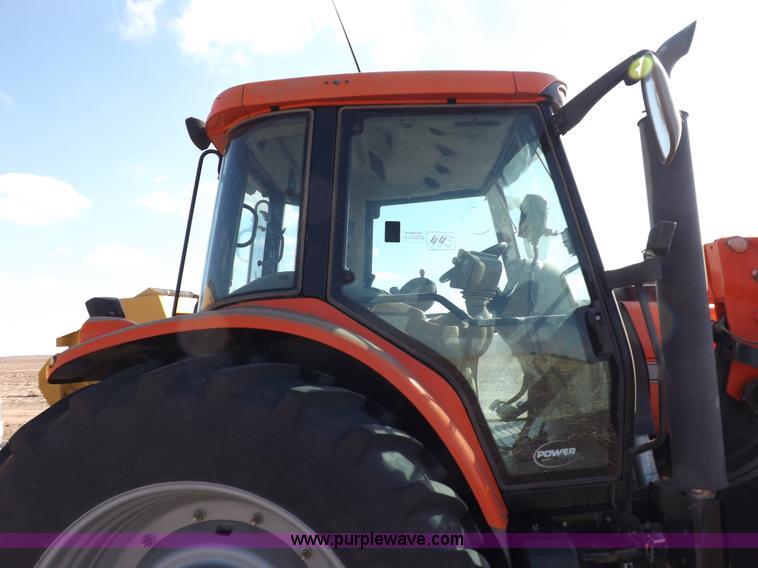 image for item F6241 2004 AGCO RT120A MFWD tractor