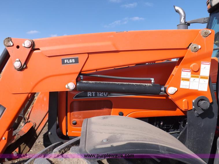 image for item F6241 2004 AGCO RT120A MFWD tractor
