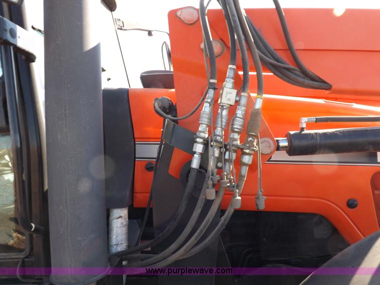 image for item F6241 2004 AGCO RT120A MFWD tractor