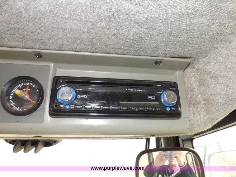 image for item F6242 White 8610 MFWD tractor