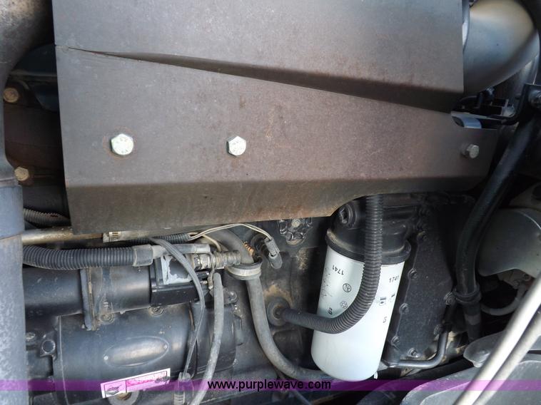 image for item F6242 White 8610 MFWD tractor