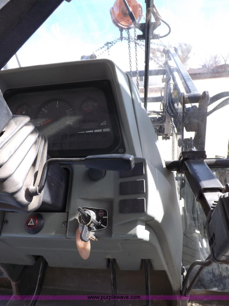 image for item F6243 1998 AGCO Allis 8785 MFWD tractor