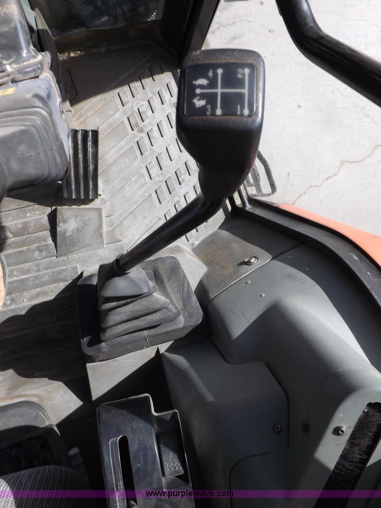 image for item F6243 1998 AGCO Allis 8785 MFWD tractor