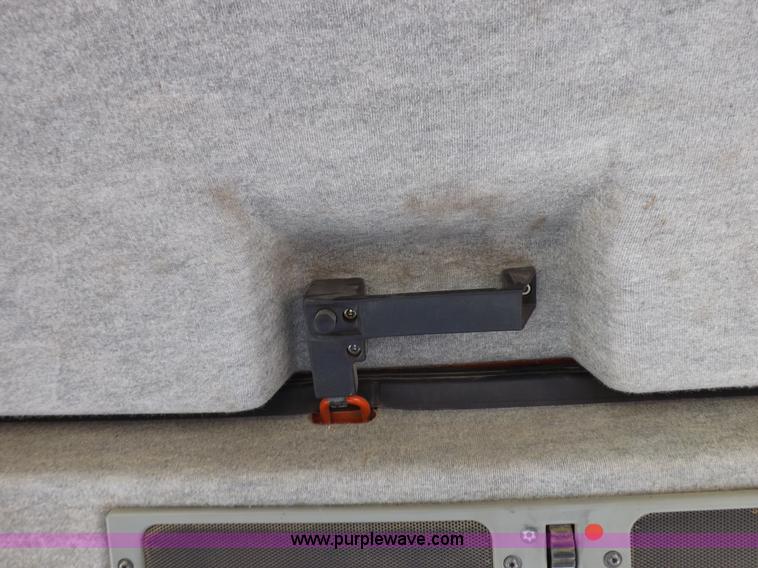 image for item F6243 1998 AGCO Allis 8785 MFWD tractor