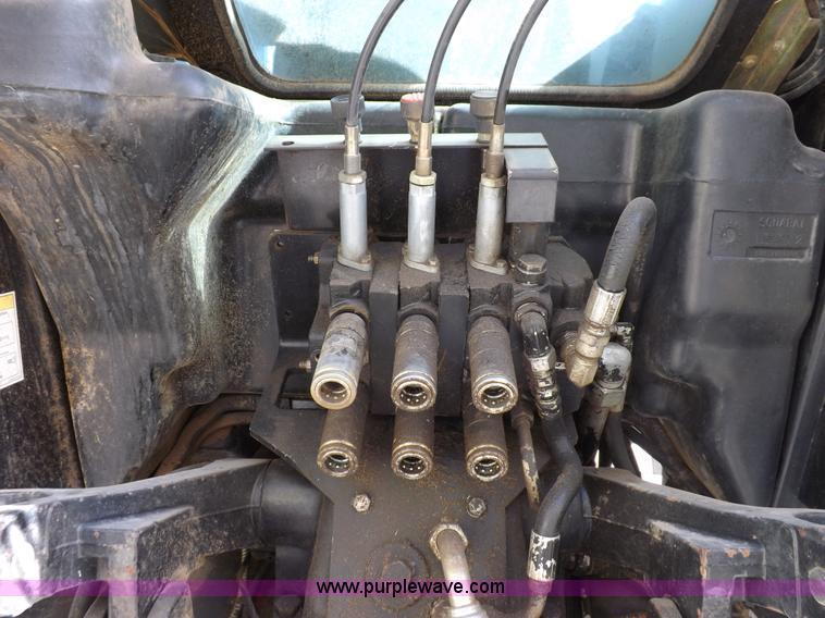 image for item F6243 1998 AGCO Allis 8785 MFWD tractor