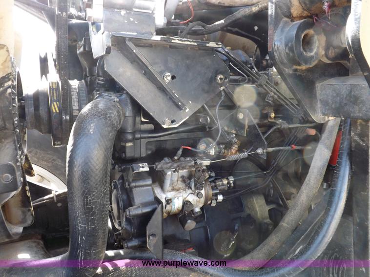 image for item F6243 1998 AGCO Allis 8785 MFWD tractor