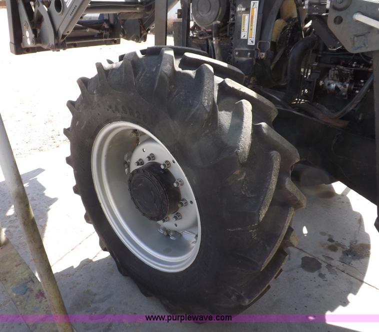 image for item F6243 1998 AGCO Allis 8785 MFWD tractor