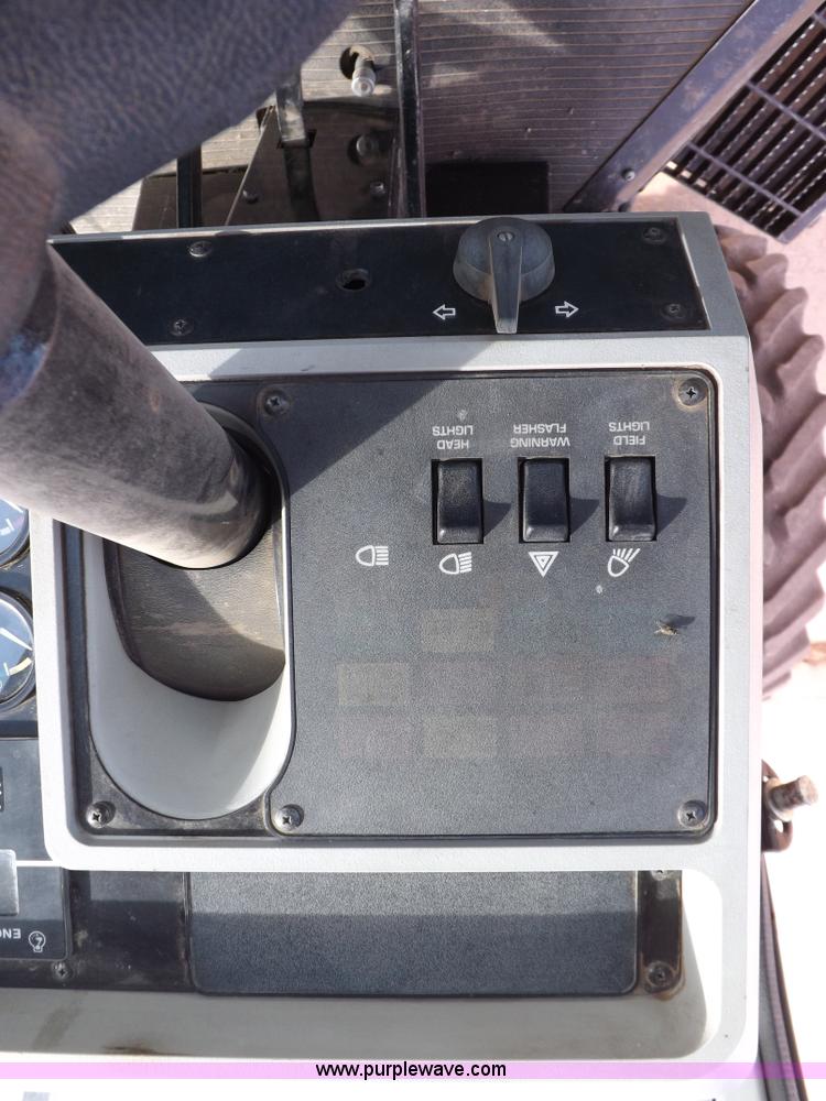 image for item F6244 AGCO 9675F MFWD tractor