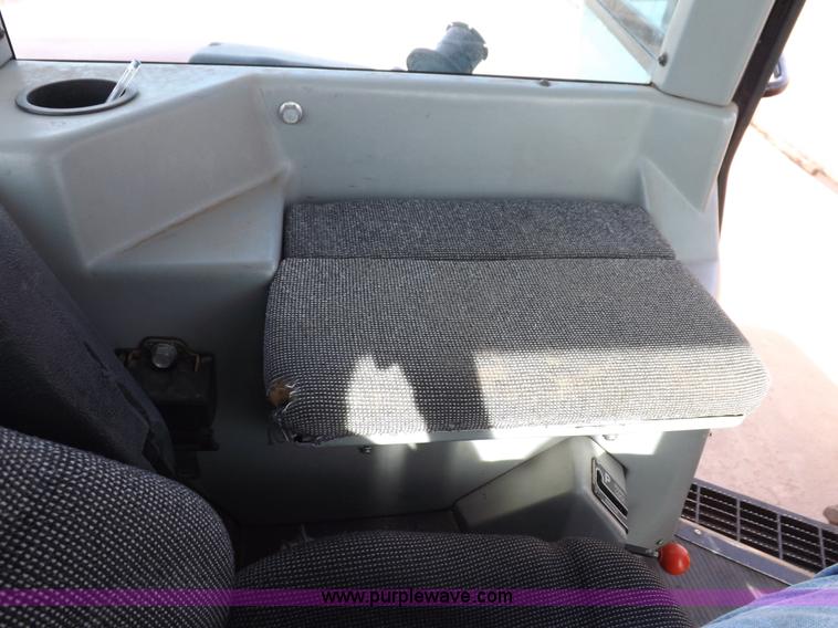 image for item F6244 AGCO 9675F MFWD tractor