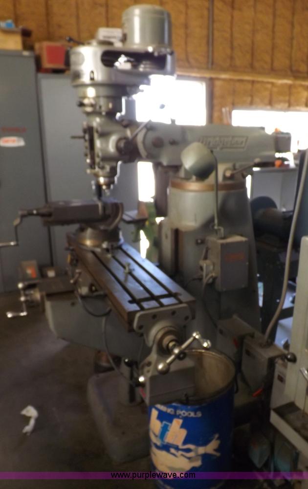 image for item J9047 Bridgeport 130321 vertical knee mill with power feed