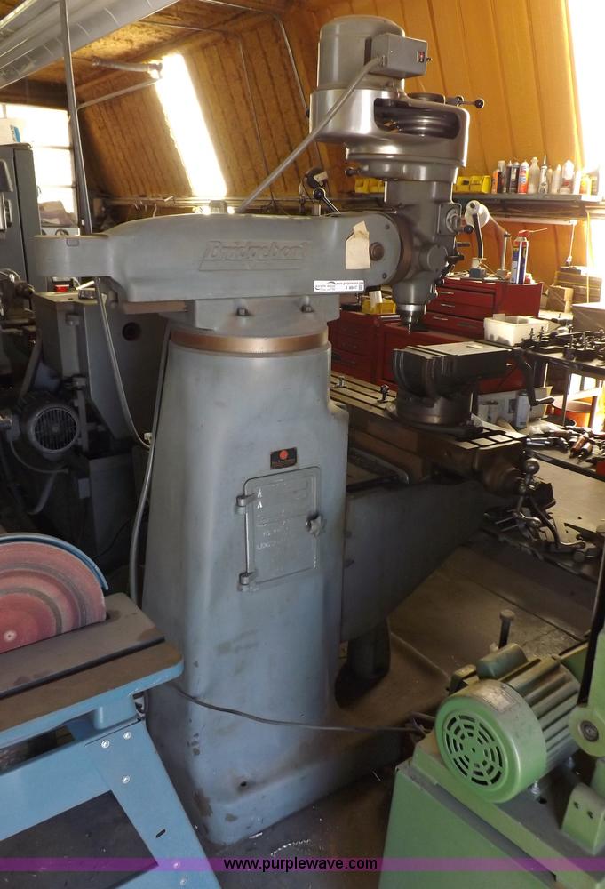 image for item J9047 Bridgeport 130321 vertical knee mill with power feed