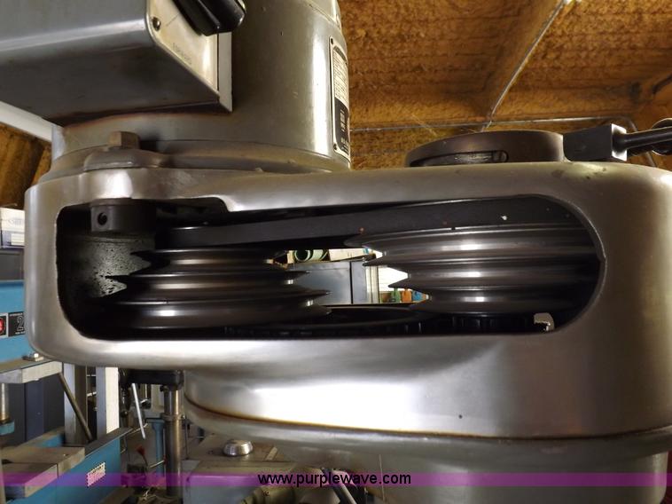 image for item J9047 Bridgeport 130321 vertical knee mill with power feed