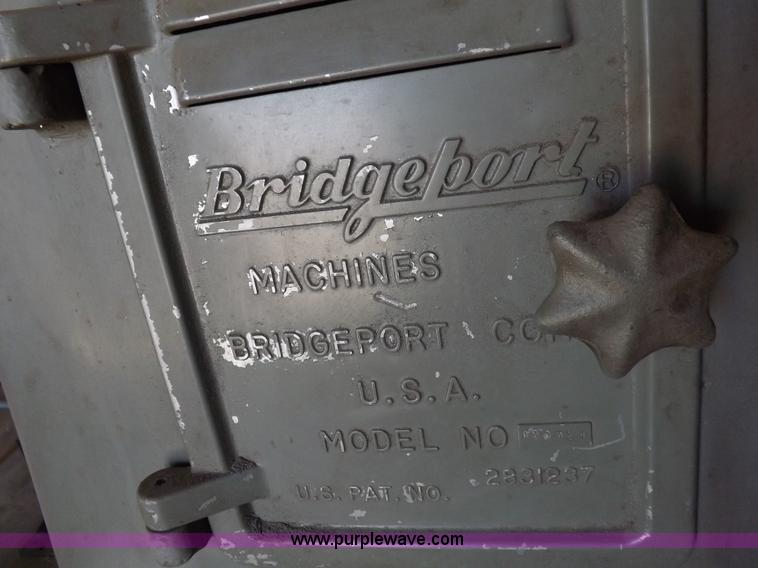 image for item J9047 Bridgeport 130321 vertical knee mill with power feed