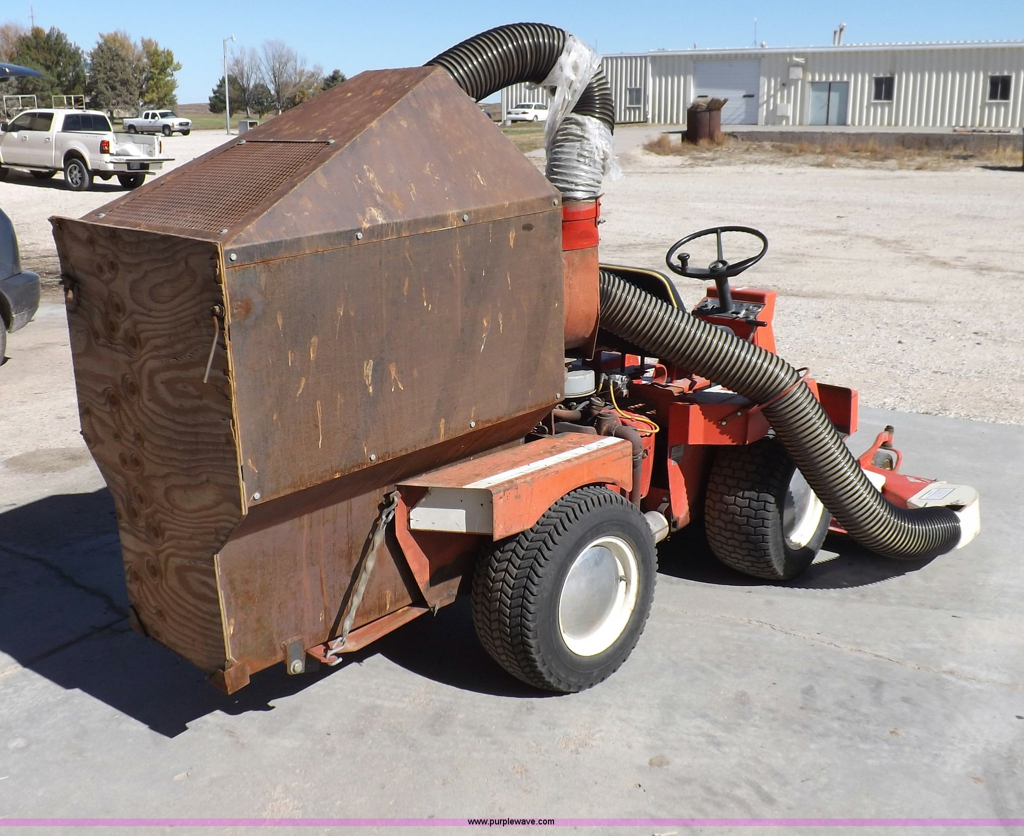 Hesston Front Runner 160 lawn mower in Garden City, KS Item F6196