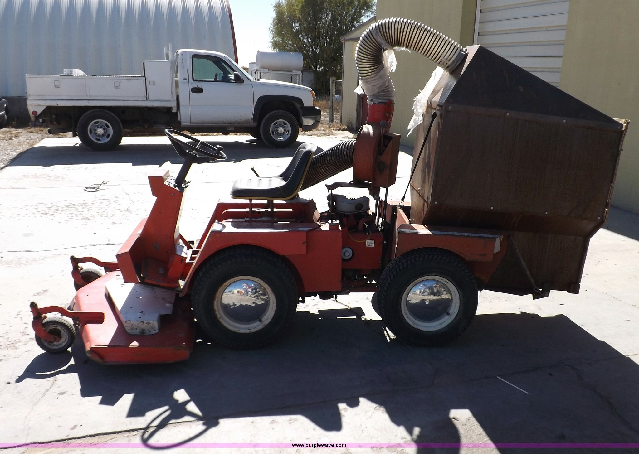 Hesston Front Runner 160 lawn mower in Garden City, KS Item F6196