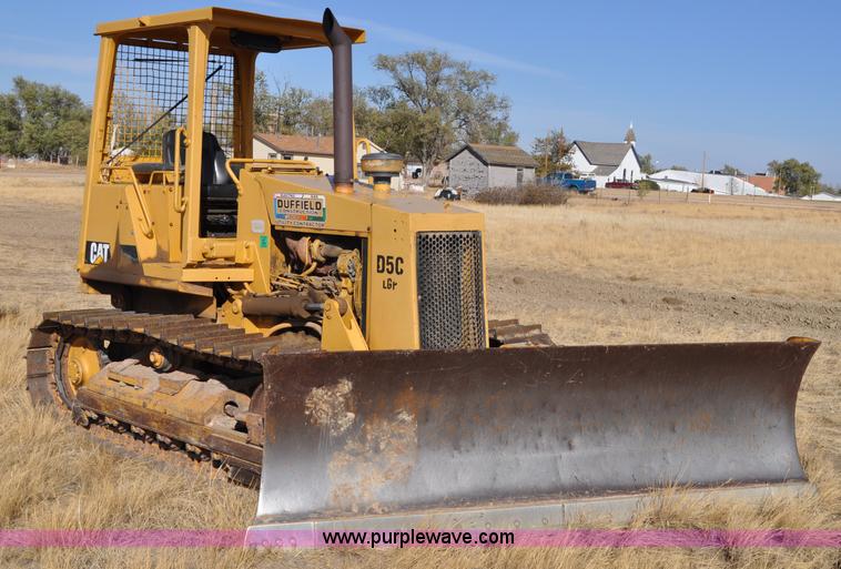 image for item C3041 1992 Caterpillar D5C LGP dozer
