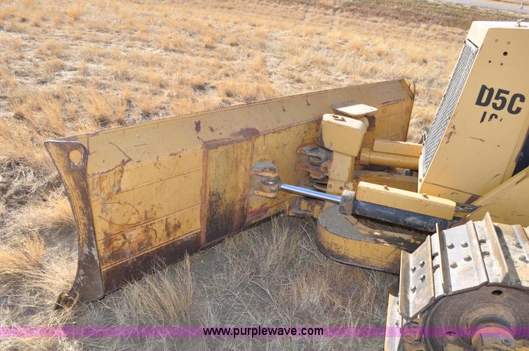 image for item C3041 1992 Caterpillar D5C LGP dozer