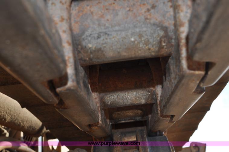 image for item C3041 1992 Caterpillar D5C LGP dozer