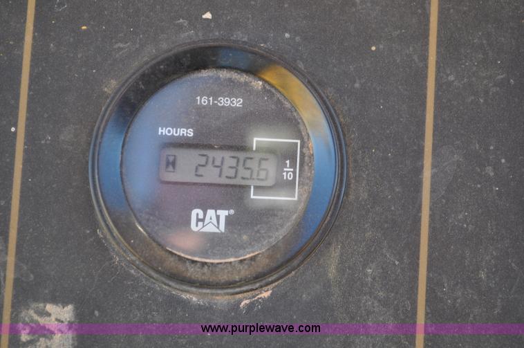 image for item C3041 1992 Caterpillar D5C LGP dozer