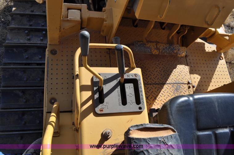image for item C3041 1992 Caterpillar D5C LGP dozer