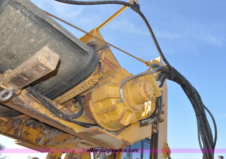 image for item C3043 2010 Wolfe Man 8000 wheel trencher