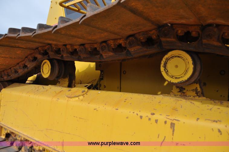 image for item C3046 2006 Komatsu D61PX dozer