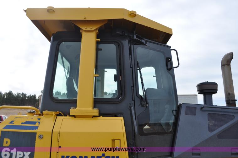 image for item C3046 2006 Komatsu D61PX dozer