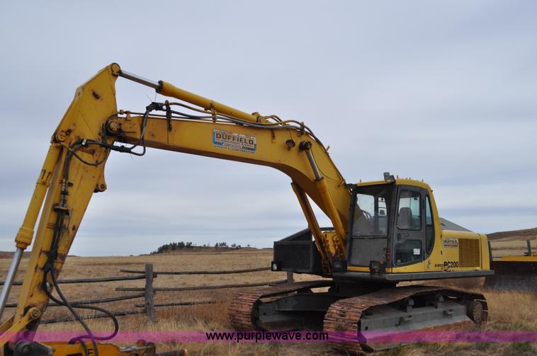 image for item C3047 1996 Komatsu PC200LC-6L excavator