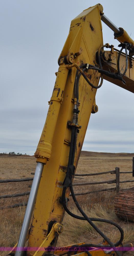 image for item C3047 1996 Komatsu PC200LC-6L excavator