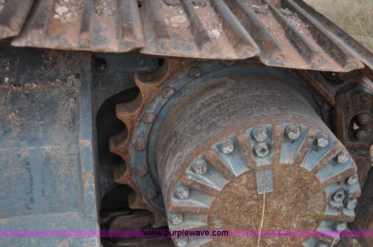 image for item C3047 1996 Komatsu PC200LC-6L excavator