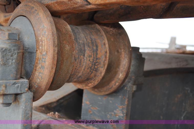 image for item C3047 1996 Komatsu PC200LC-6L excavator