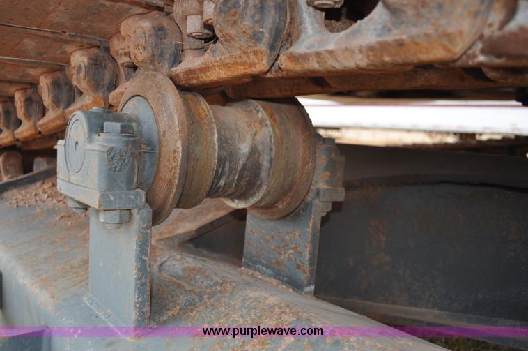 image for item C3047 1996 Komatsu PC200LC-6L excavator