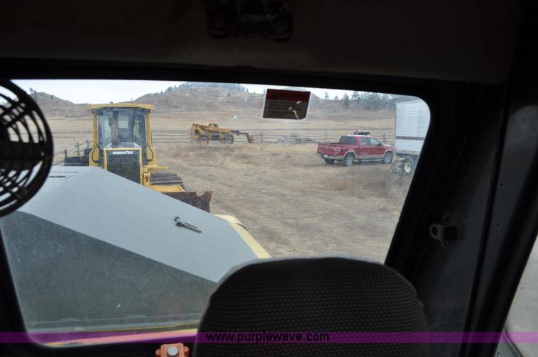 image for item C3047 1996 Komatsu PC200LC-6L excavator