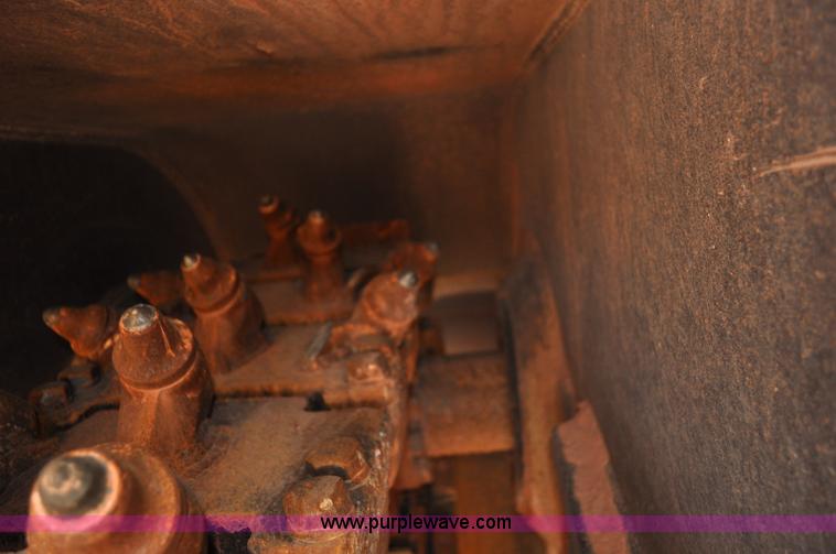 image for item C3048 2000 Tesmec TRS 1085 chainsaw trencher