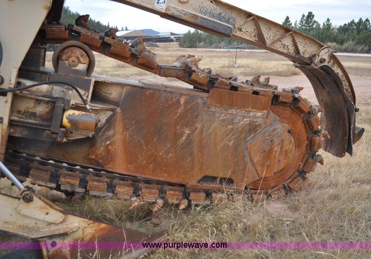 image for item C3048 2000 Tesmec TRS 1085 chainsaw trencher