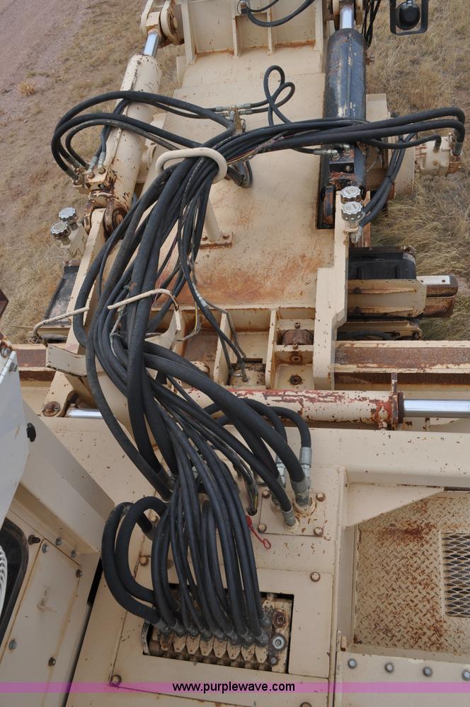 image for item C3048 2000 Tesmec TRS 1085 chainsaw trencher