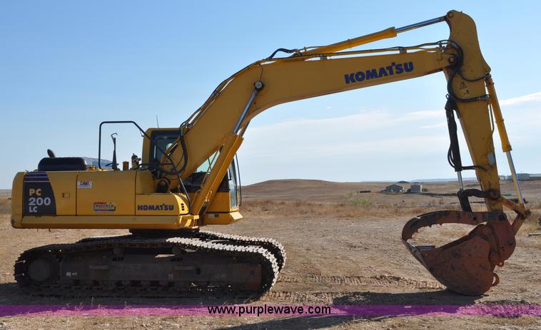 image for item C3051 2008 Komatsu PC200LC-8 excavator