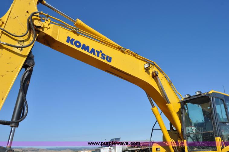 image for item C3051 2008 Komatsu PC200LC-8 excavator