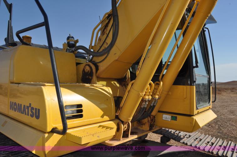 image for item C3051 2008 Komatsu PC200LC-8 excavator