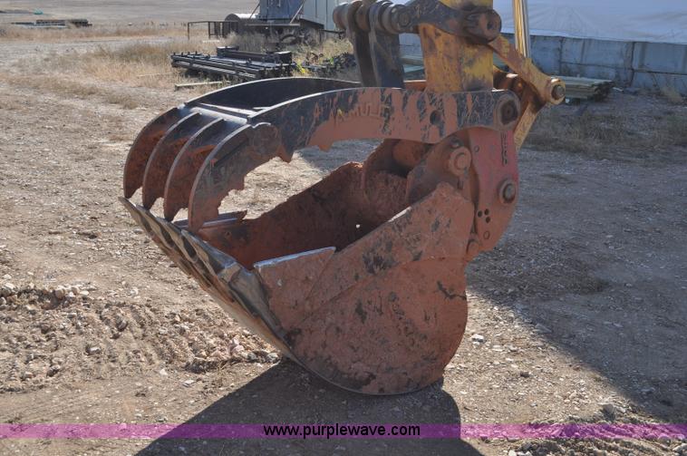 image for item C3051 2008 Komatsu PC200LC-8 excavator