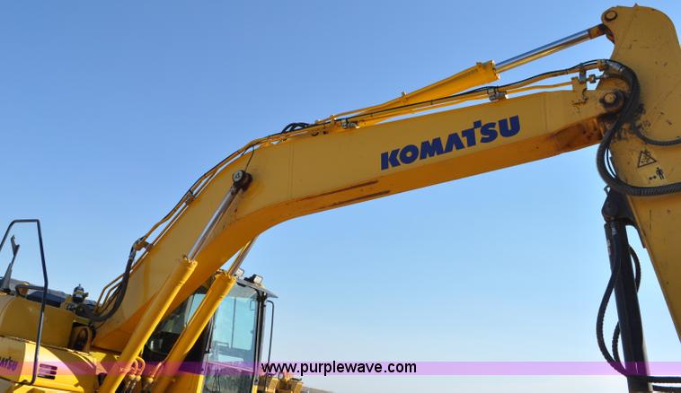 image for item C3051 2008 Komatsu PC200LC-8 excavator