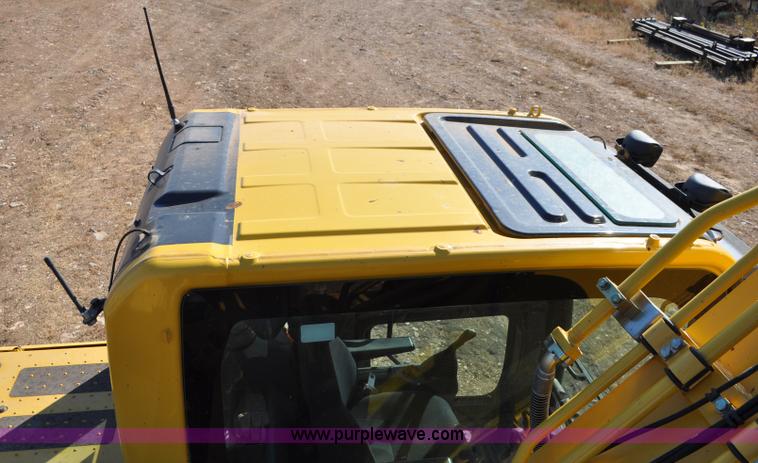 image for item C3051 2008 Komatsu PC200LC-8 excavator