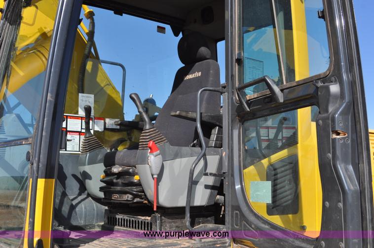 image for item C3051 2008 Komatsu PC200LC-8 excavator